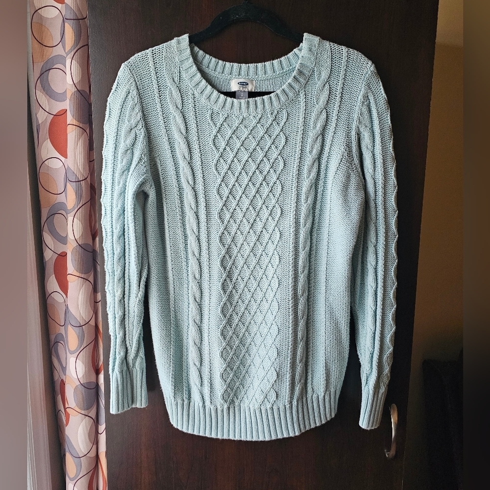 Old Navy Women's Light Blue Cable Knit Sweater Large
